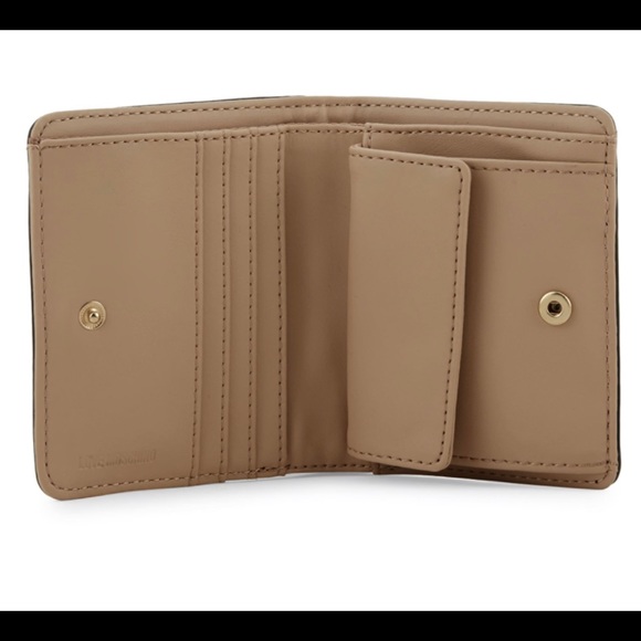 Love Moschino Quilted Faux Leather Bi-Fold Wallet - Picture 2 of 5